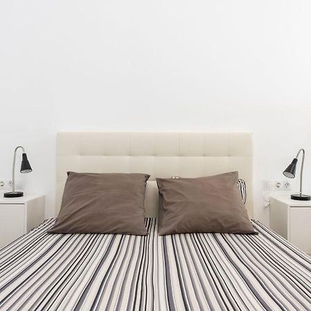 شقة Charming Loft B مالقة المظهر الخارجي الصورة