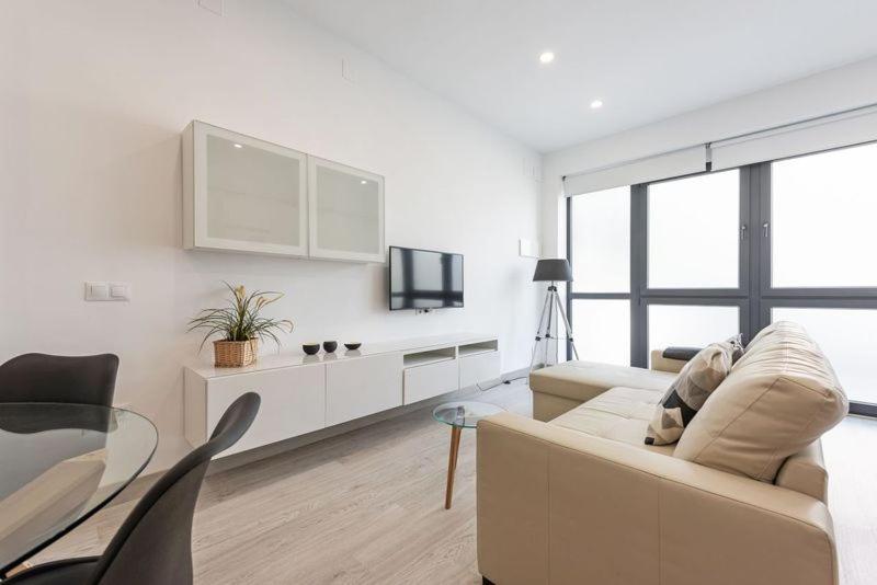 شقة Charming Loft B مالقة المظهر الخارجي الصورة